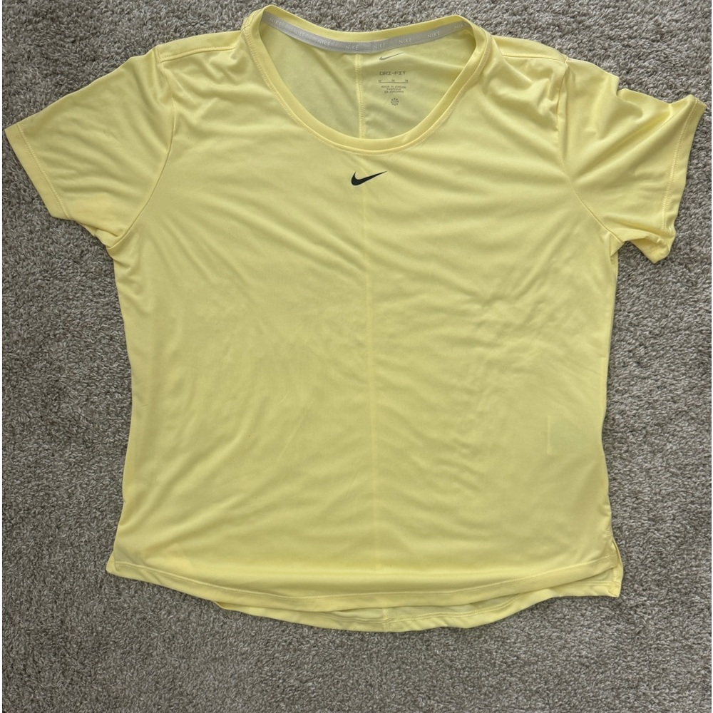 Short Sleeve Athletic Nike Shirt